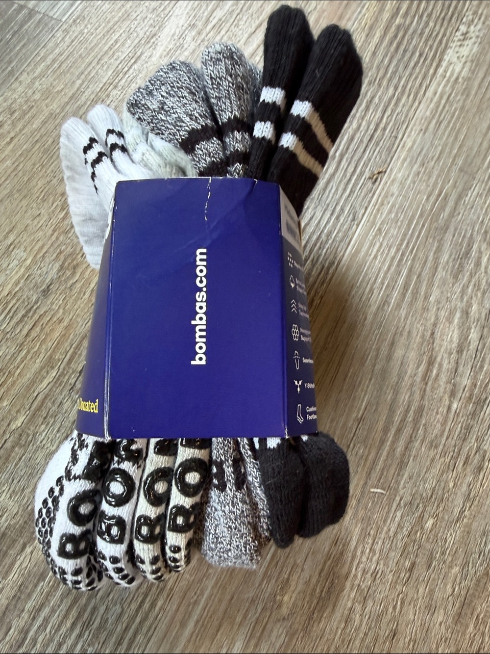 Bombas | Toddler Gripper Socks - Picture 6 of 6